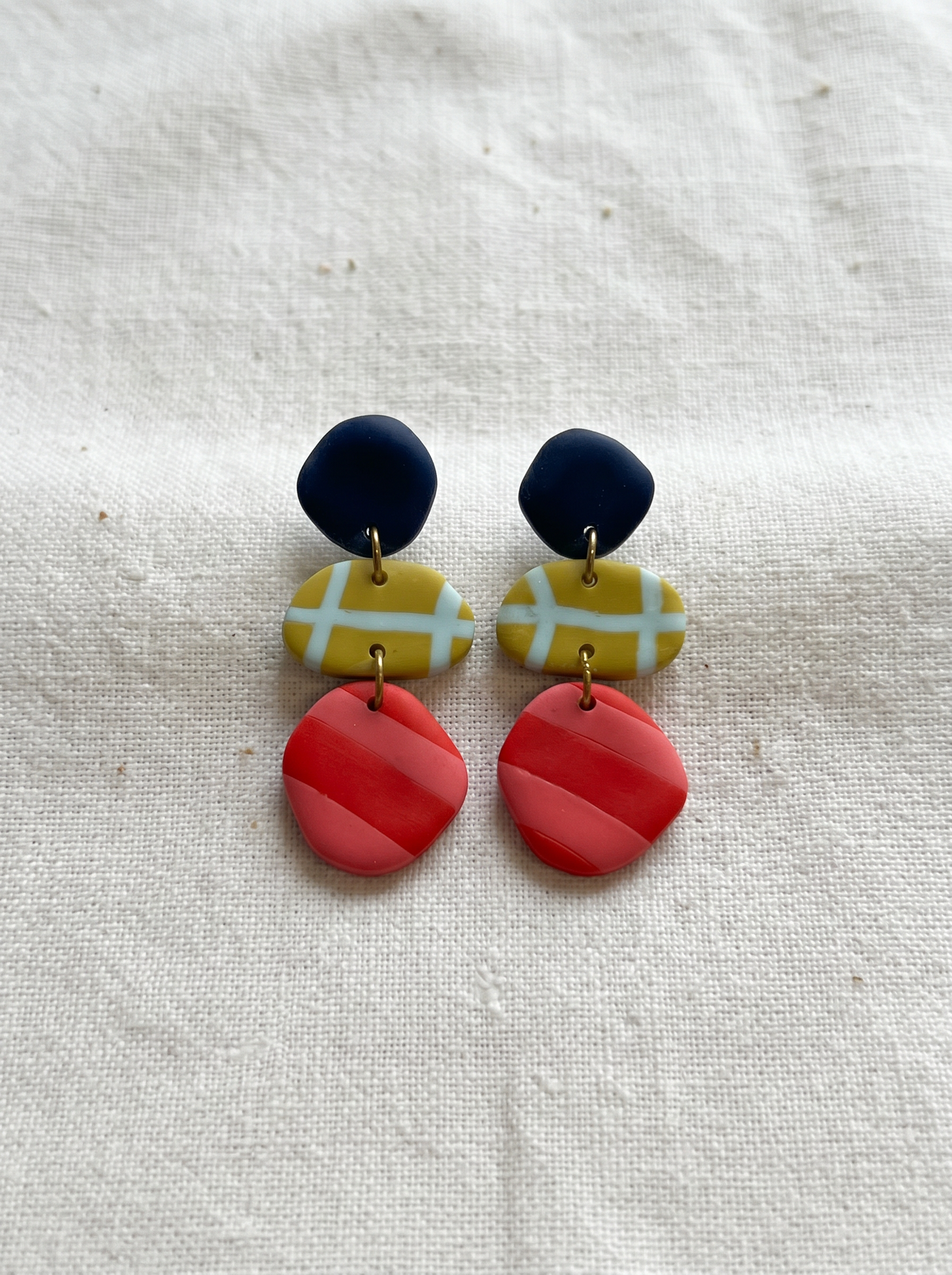 Pendientes Cora