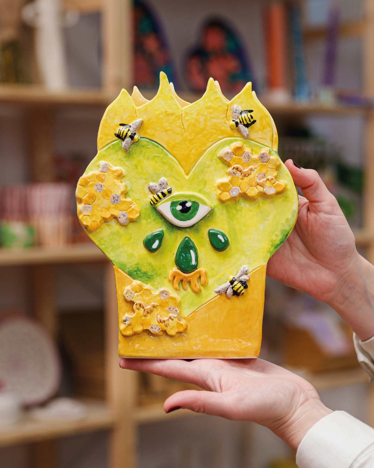 Jarrón de Cerámica Corazón de Miel